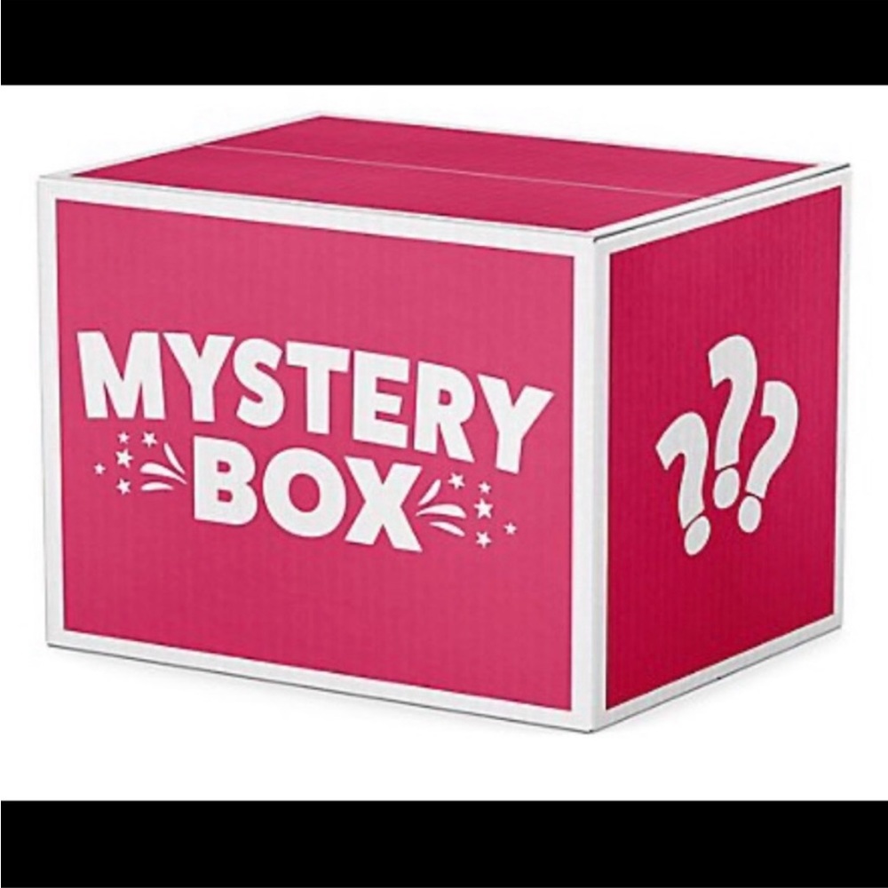 CLOTHING MYSTERY BOX